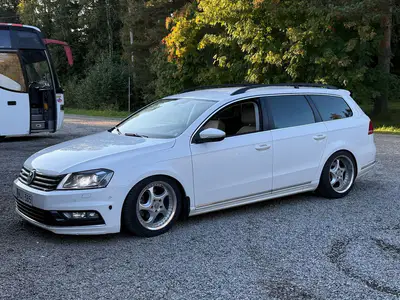 Volkswagen Passat Variant Comfortline 1,6 TDI 77 kW (105 hv) BlueMotion Technology DSG-automaatti, ilmoituksen kuva