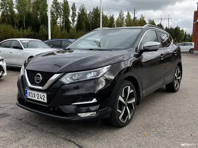 Nissan Qashqai dCi 110 Tekna+ 2WD 6M/T ** Vetokoukku / Bose / Muistipenkit / Nahkasisusta / Lasikatto **, ilmoituksen kuva