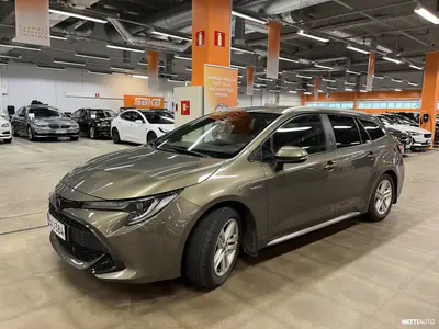 Toyota Corolla Touring Sports 2,0 Hybrid Active ** Adapt.vakkari / Koukku / P-kamera / KeyLessGo / Navi / LED / Sähköluukku **, ilmoituksen kuva