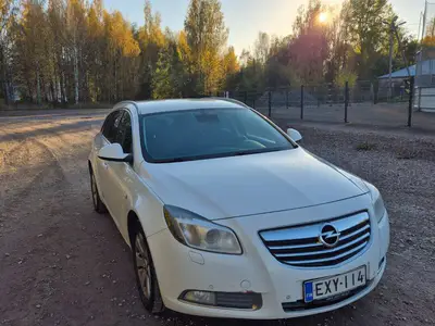 Opel Insignia Sports Tourer Edition 2,0 CDTI Ecotec DPF 118kW AT6 BL, ilmoituksen kuva