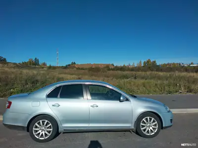 Volkswagen Jetta 1.6i Kats voim 10/2027. Tosi jees peli. Rahoitus ilman käsirahaa, ilmoituksen kuva